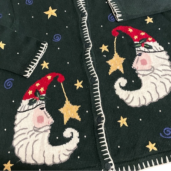 🔥HOST PICK 🔥Vintage Christmas Cardigan - Picture 2 of 4